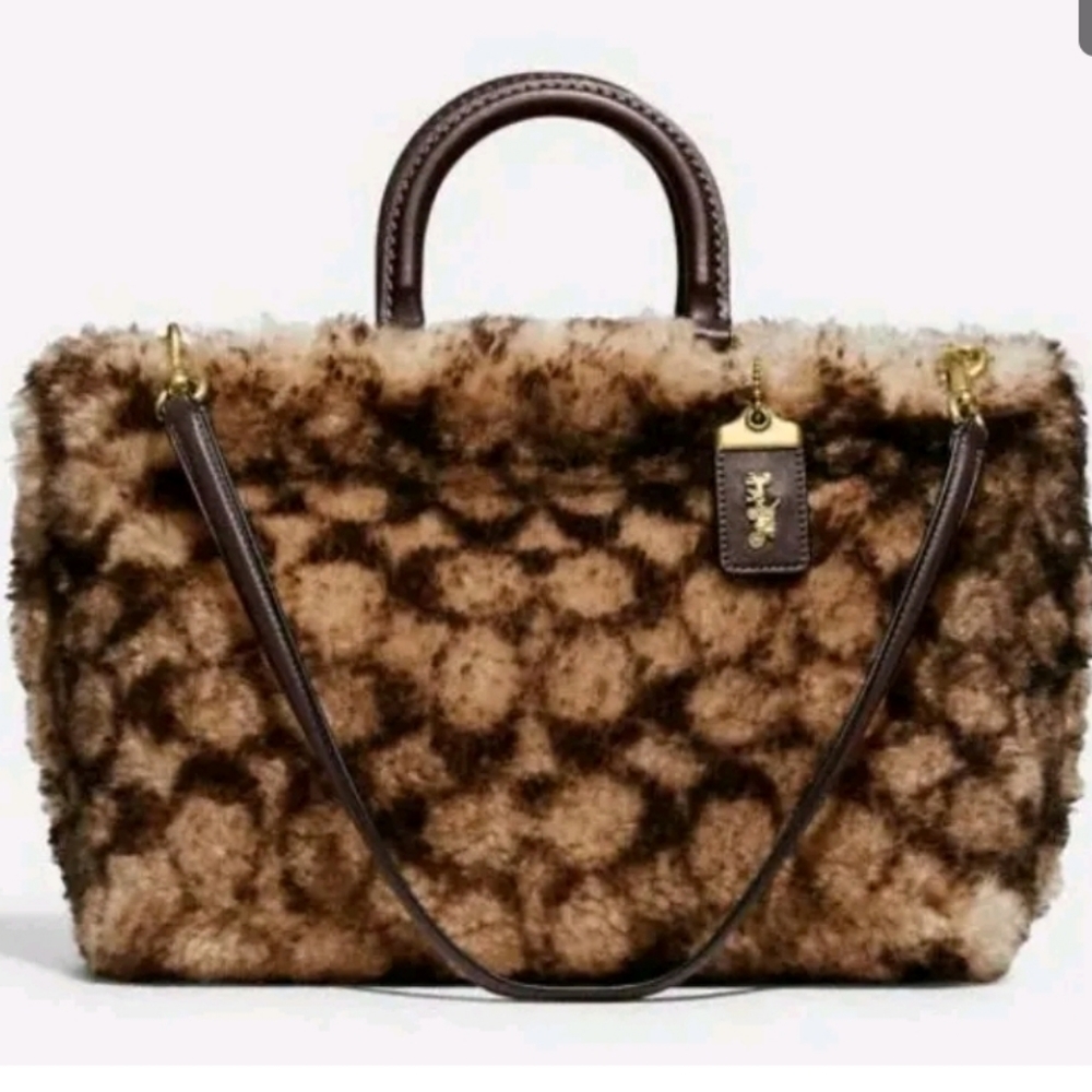 Coach Rogue Tote 31 in Signature Shearling Style C6160 NWT